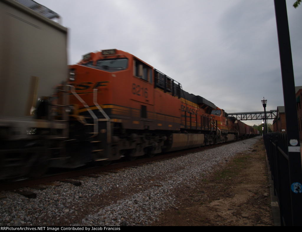 BNSF 8216